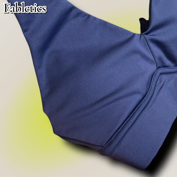 Pre-Owned Fabletics Sports Bra – Navy Blue | Size XXS - Picture 7 of 8